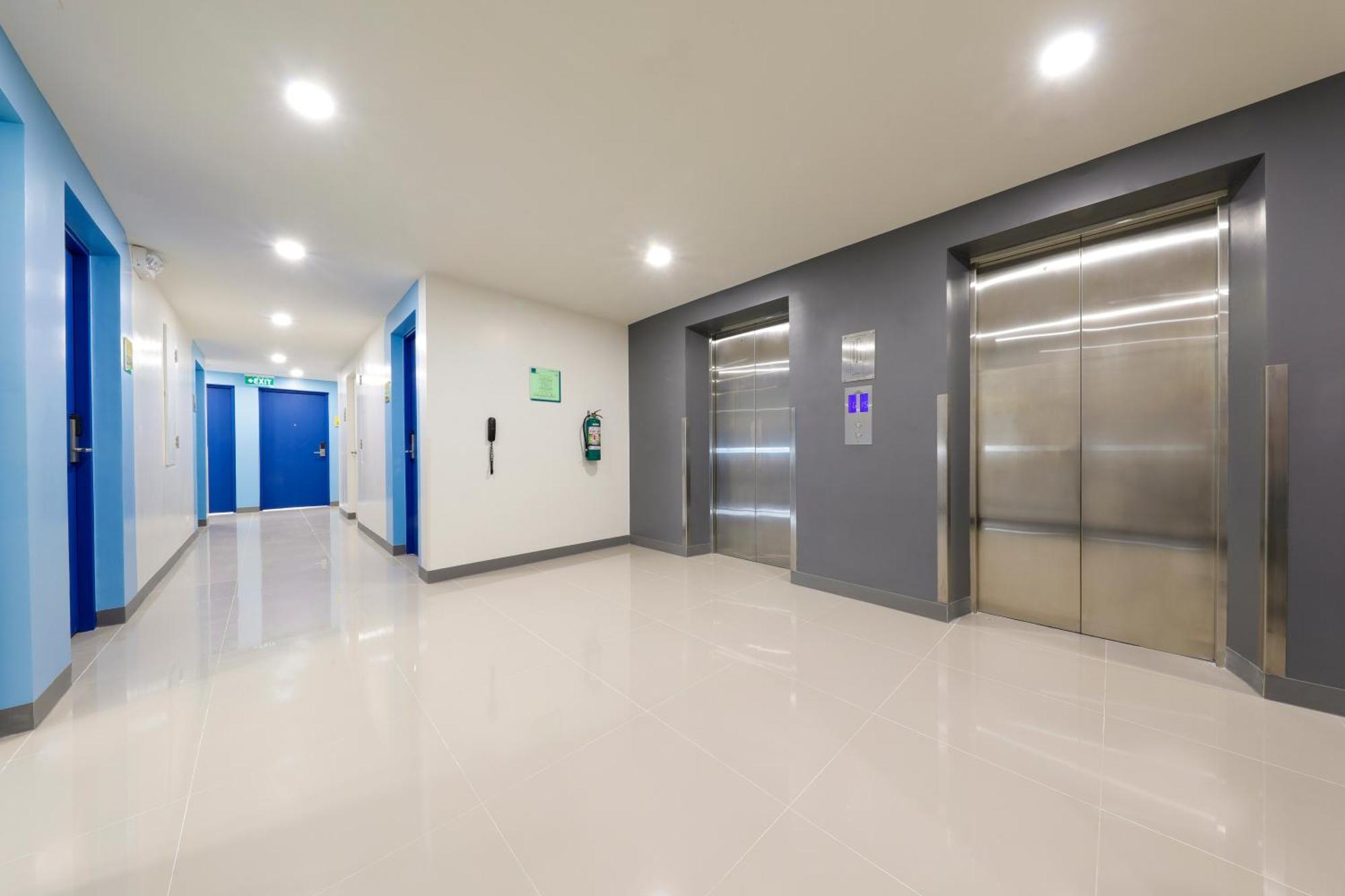 Hop Inn Hotel North Edsa 奎松市 外观 照片